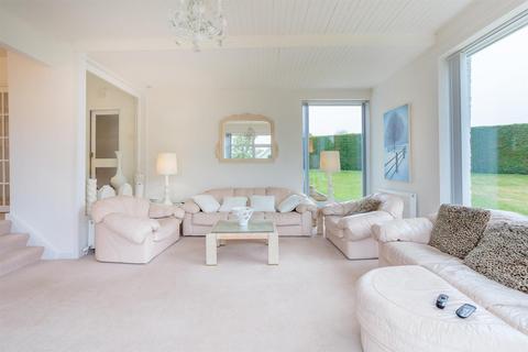 5 Athollbank, Perth, PH1 1NE
