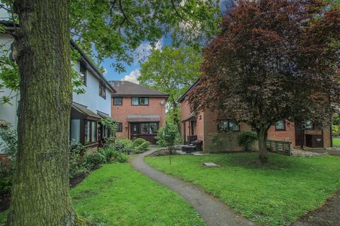 1 bedroom house for sale, Lombards Chase, West Horndon, Brentwood