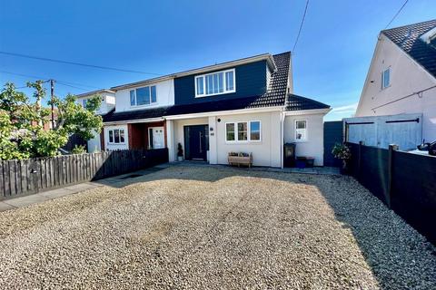 3 bedroom semi-detached house for sale, The Drive, Mayland
