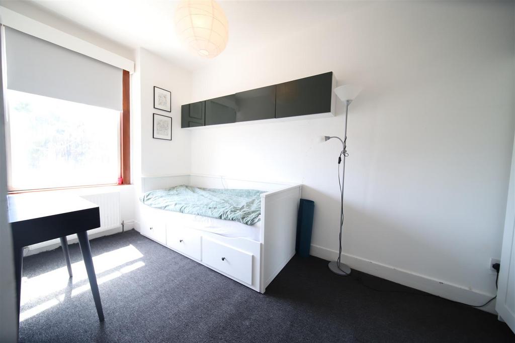 Bedroom 3.jpg