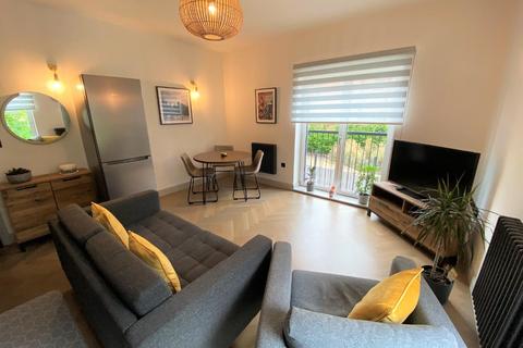 2 bedroom flat for sale, The Limes, Didsbury Village