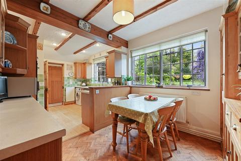 32 Chiltern Road, Sutton, SM2 5RD