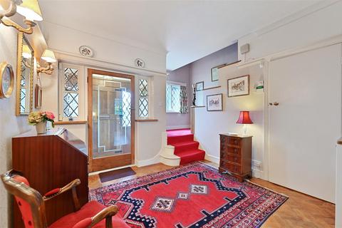 32 Chiltern Road, Sutton, SM2 5RD