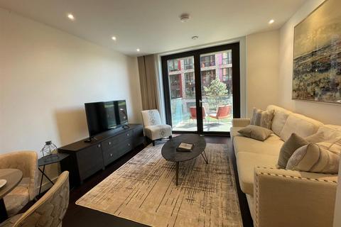 1 bedroom apartment to rent, Charles Clowes Walk, London SW11