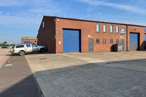 Industrial unit to rent, 2A Riverside Avenue West, Dale Hall Industrial Estate, Lawford, Manningtree, Essex, CO11