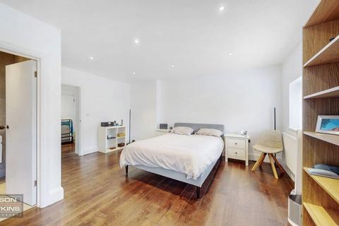 2 bedroom flat for sale, Moat Lodge, Harrow On The Hill HA1