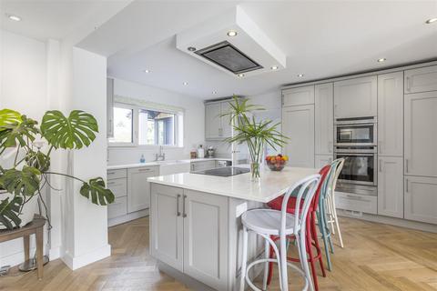 10 Brookfield Road, Coton, Cambridge, CB23 7PT