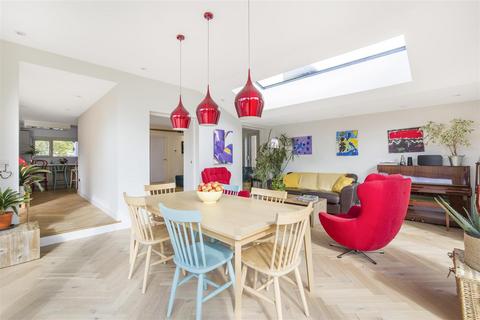 10 Brookfield Road, Coton, Cambridge, CB23 7PT