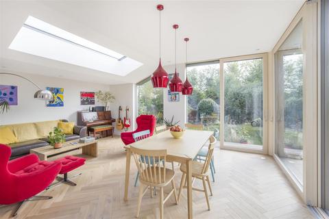 10 Brookfield Road, Coton, Cambridge, CB23 7PT