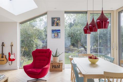10 Brookfield Road, Coton, Cambridge, CB23 7PT
