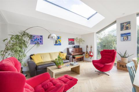 10 Brookfield Road, Coton, Cambridge, CB23 7PT