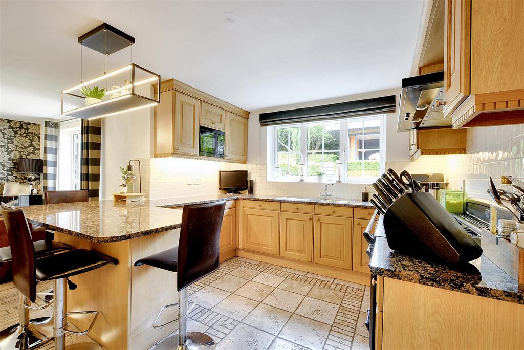 Derby Road, Beeston, Nottingham 5 bed detached house for sale £1,075,000