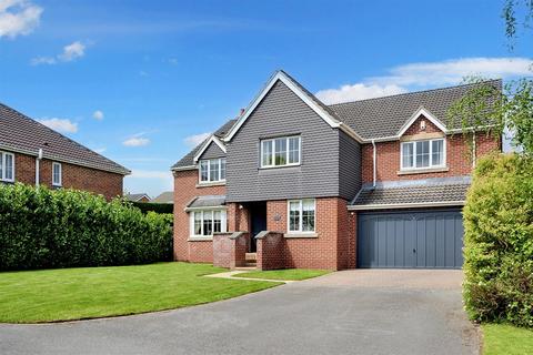 5 bedroom detached house for sale, Derby Road, Beeston, Nottingham