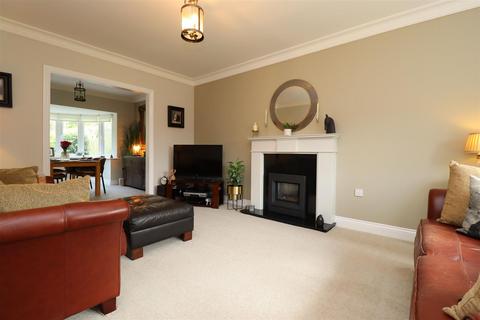 5 bedroom detached house for sale, Fairview Gardens, Norton, Stockton-On-Tees TS20 1UA