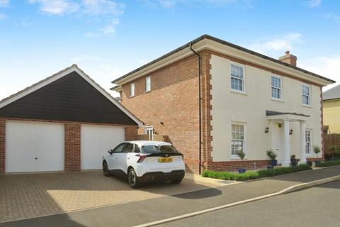 4 bedroom detached house for sale, Hoy Drive, Thetford IP24