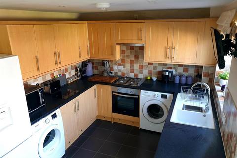 2 bedroom end of terrace house to rent, Llanymynech, Powys, SY21