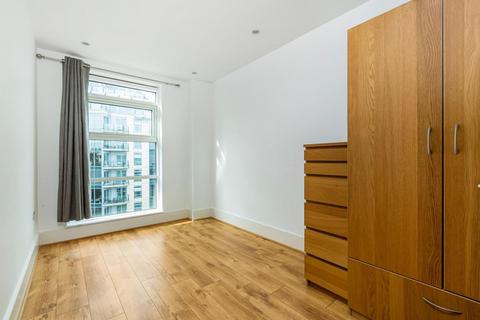 2 bedroom flat to rent, Battersea Reach, Wandsworth, SW18