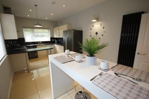 1 bedroom in a house share to rent, Belvedere Road (Rm, Burton upon Trent DE13