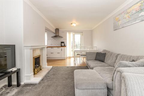 2 bedroom end of terrace house for sale, Manor Avenue, Sale