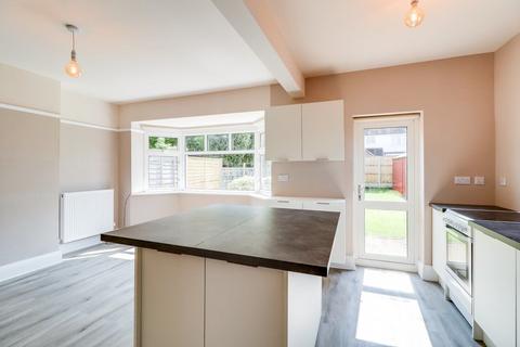 3 bedroom house to rent, Central Cheltenham GL52 6HB