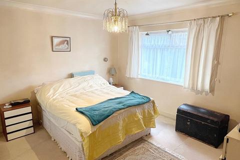 16 Little Sutton Lane, Sutton Coldfield, B75 6PA
