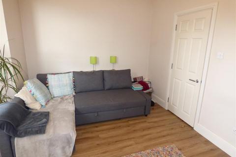 1 bedroom flat to rent, Whitelow Road, Manchester M21