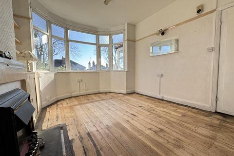 3 bedroom semi-detached house for sale, Hill Crest Grove, Kingstanding, Birmingham