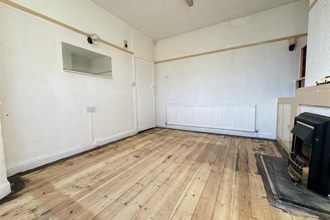 3 bedroom semi-detached house for sale, Hill Crest Grove, Kingstanding, Birmingham