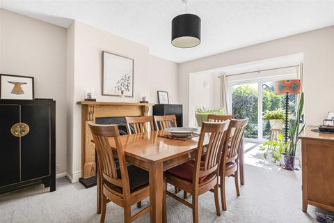 110 Mayfield Drive, Caversham, Reading, RG4 5JT