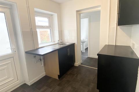 5 Arthur Street, Barry, CF63 2RB