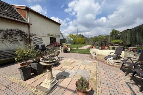 3 bedroom semi-detached house for sale, Merthyr Road, Aberdare CF44