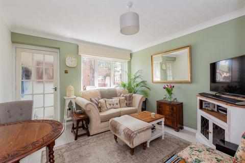 1 bedroom maisonette for sale, Jellicoe Close, Cippenham
