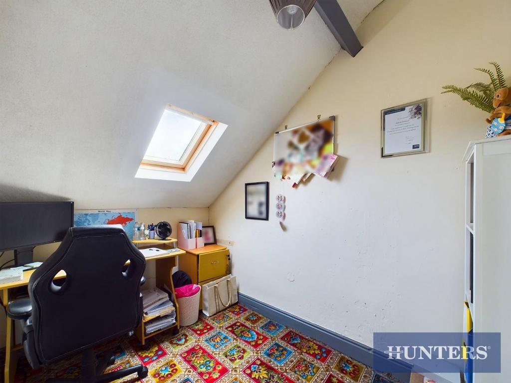 CAM03696 G0-PR0080-STILL005.jpg