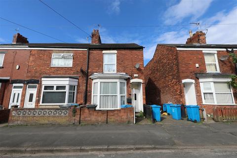 3 bedroom end of terrace house for sale, Worthing Street, Hull