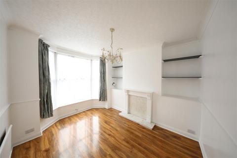 3 bedroom end of terrace house for sale, Worthing Street, Hull