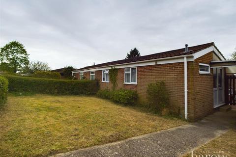 6 Dancers Meadow, Sherborne St John, Basingstoke, RG24 9LT