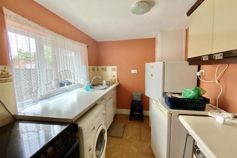 2 bedroom terraced house for sale, Castlethorpe Road, Hanslope, Milton Keynes