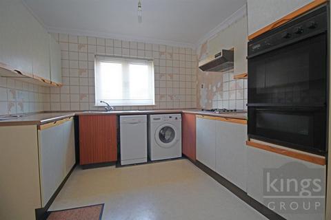 27 Oakview Close, Cheshunt, Waltham Cross, EN7 6LJ