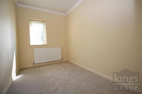 27 Oakview Close, Cheshunt, Waltham Cross, EN7 6LJ