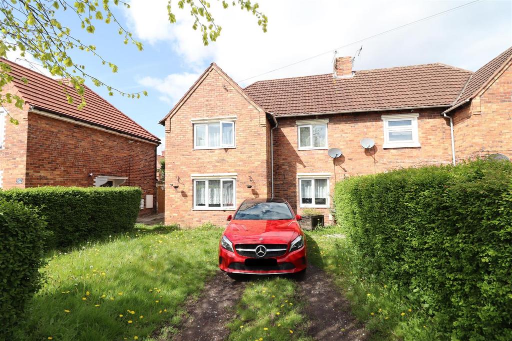 Claughton Avenue, Crewe 3 bed semidetached house for sale £155,000