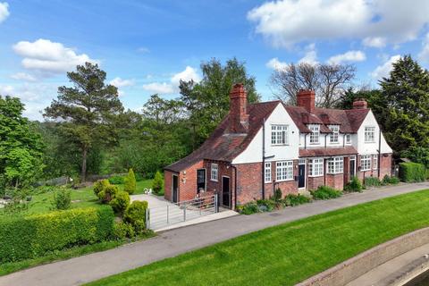 2 bedroom semi-detached house for sale, Naburn Locks Cottage, Naburn, York, YO19 4RU