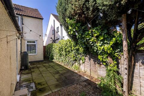 11 Fairfield Road, Epping, CM16 6SU
