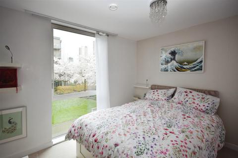 1 bedroom apartment to rent, Clayponds Lane, Brentford