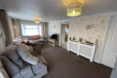 2 bedroom mobile home for sale, Arkley Park, Herts EN5