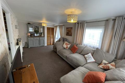 2 bedroom mobile home for sale, Arkley Park, Herts EN5