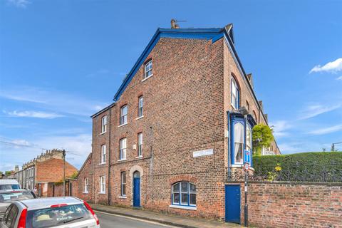 4 bedroom house for sale, Charlton Street, Off Bishopthorpe Road