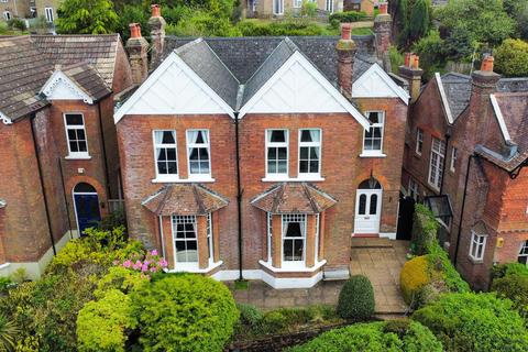 6 bedroom detached house for sale, Lower Park Road, Hastings