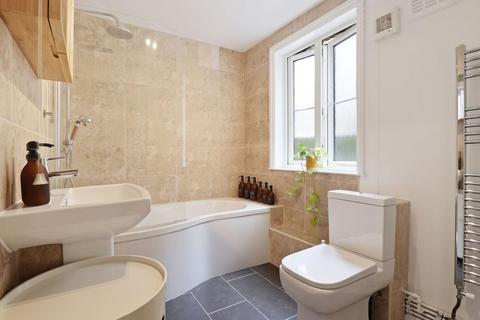65a Byne Road, London, SE26 5JG