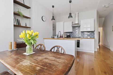 65a Byne Road, London, SE26 5JG
