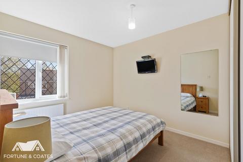54 Peacocks, Harlow, CM19 5NY